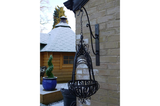 Small Hanging Basket (Black)