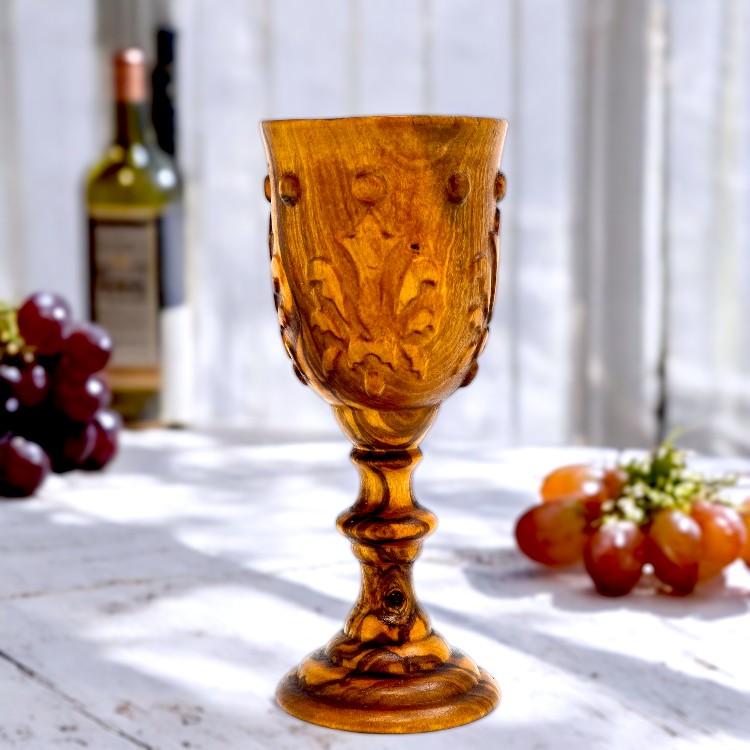 A beautiful 3 D wine cup