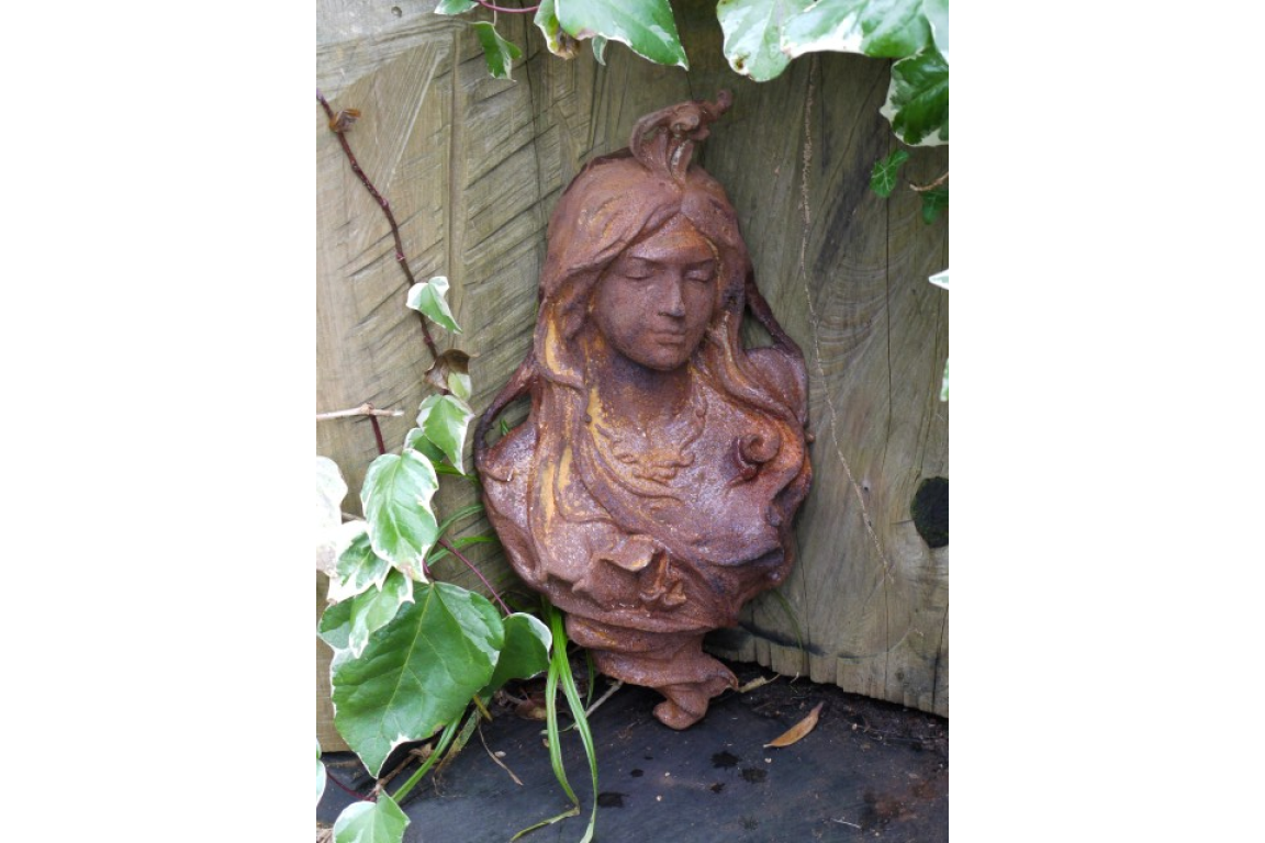 Bust Wall Decoration (Rusty)