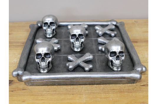 Skull & Crossbones Board