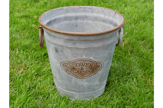 Planter-4