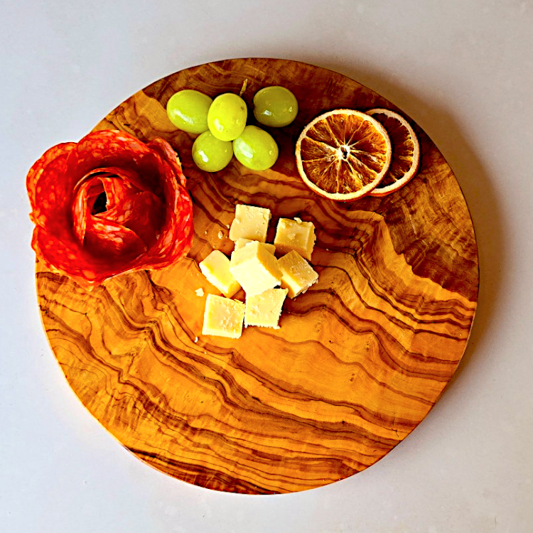 Olive Wood Round Circular Shaped Cutting Board - 20 to 40 cm