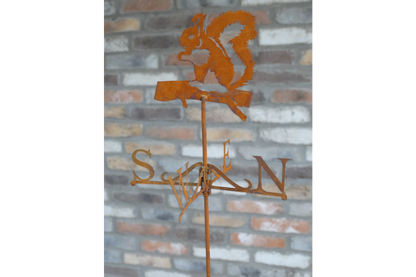 Rusty Squirrel Stake