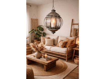 Hanging round lantern