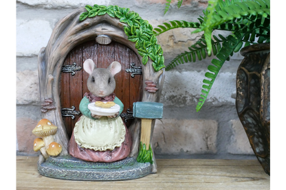Mouse Door - Solar Light