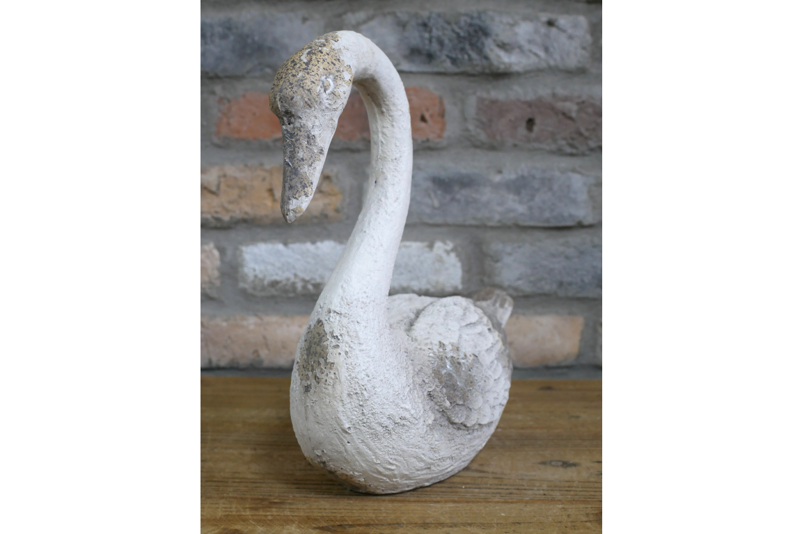 Elegant MGO Swan Garden Statue - Rustic White Shabby Chic Bird Ornament