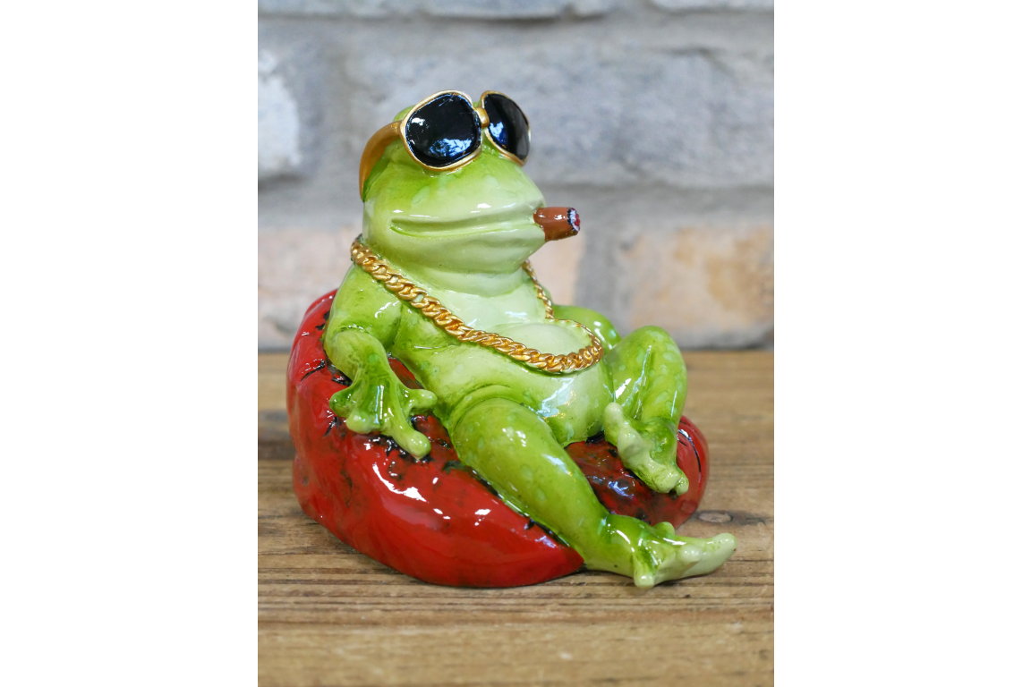 Cool Green Frog with Sunglasses Resin Ornament Smoking Toad Figurine