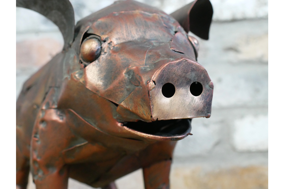 Metal Pig Sculpture - Rustic Copper Garden Ornament & Home Decor