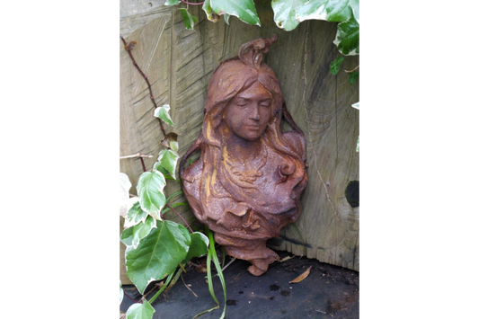 Bust Wall Decoration (Rusty)