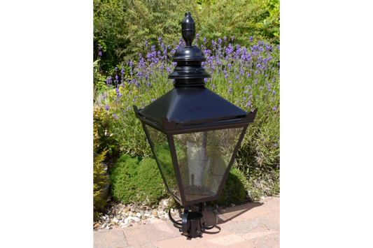 Medium Black Lamp Top