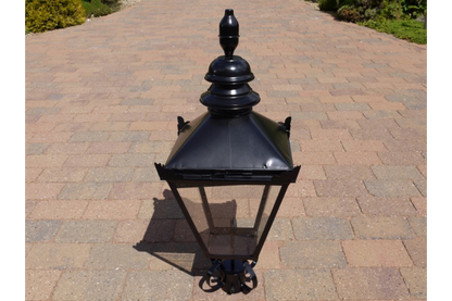 Medium Black Lamp Top