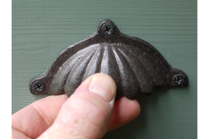 Handle