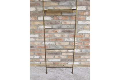 Mirror Stand