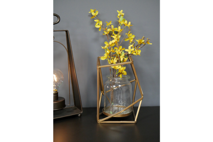 Flower Holder/Vase