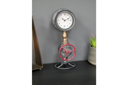 Pipe Clock
