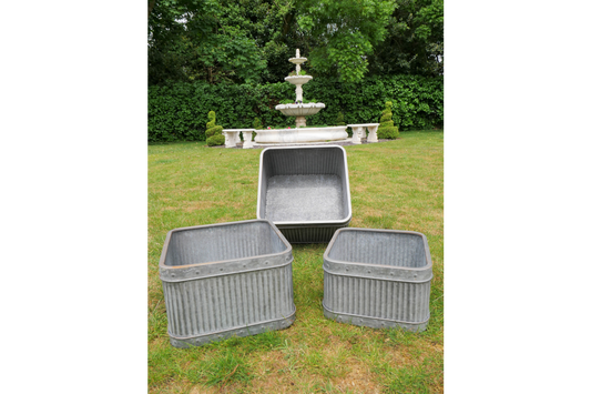 Set Of 3 Square Tubs