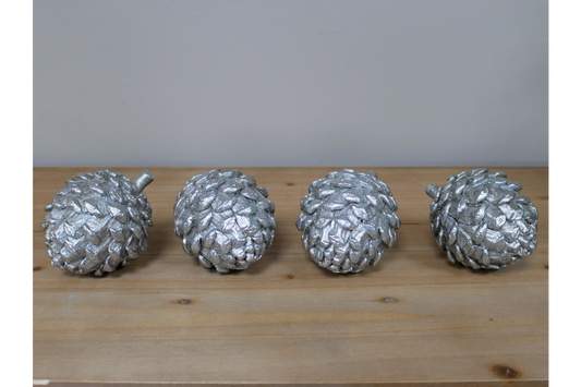 Set Of 4 Pinecones