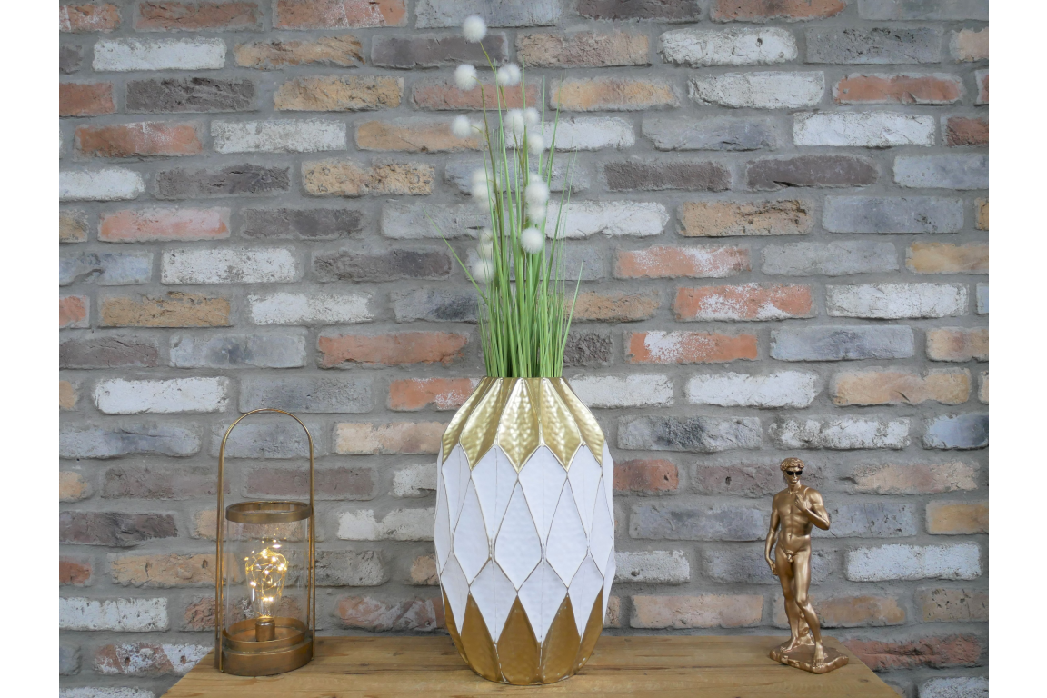 White & Gold Vase