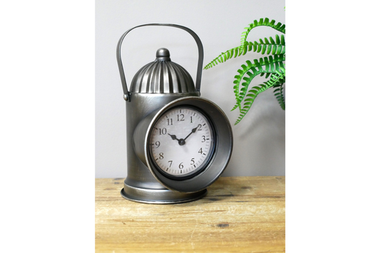 Railway Lamp Clock