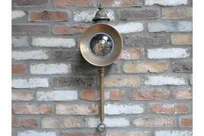 Traditional Style Wall Lantern