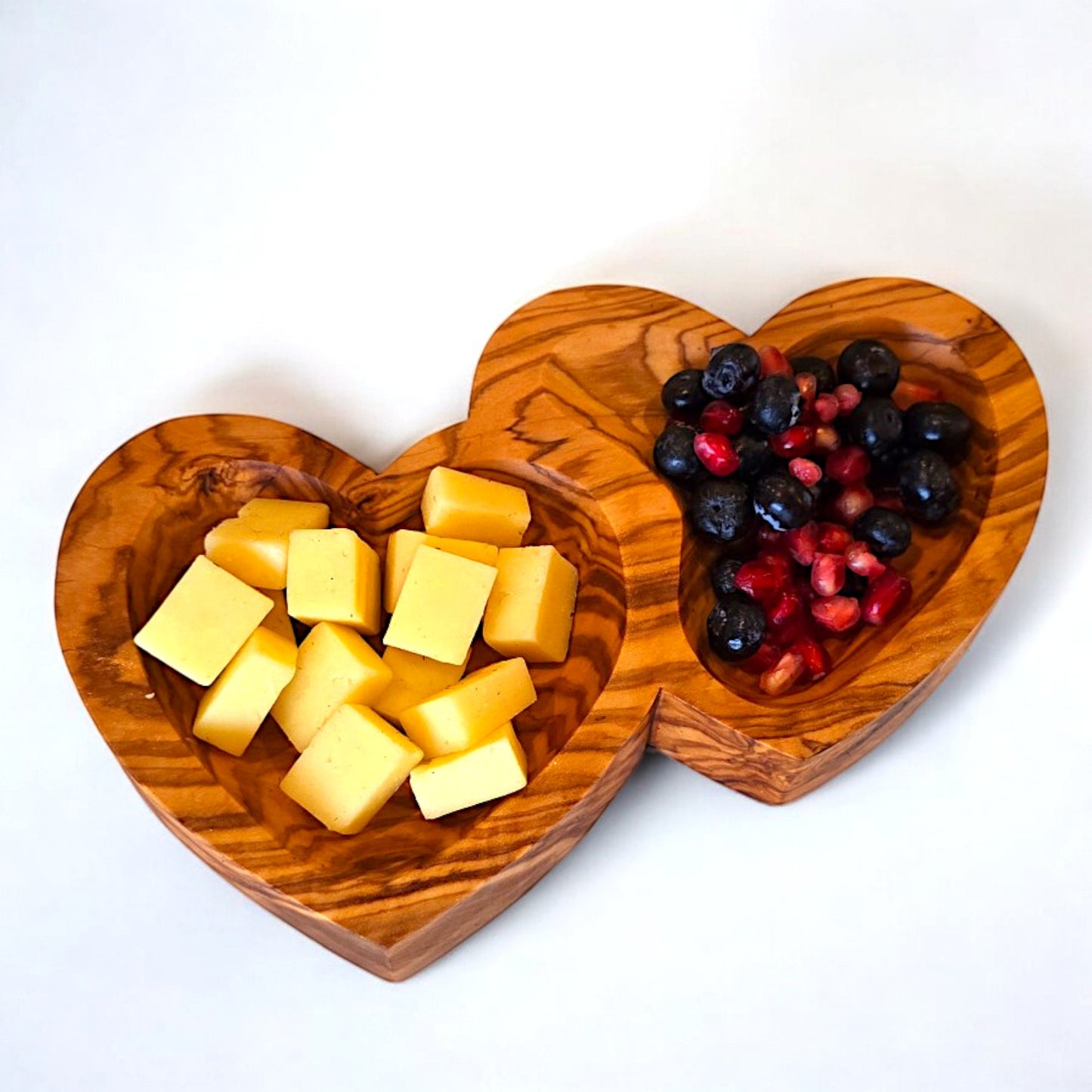 Olive Wood Heart Shaped Dish , Wooden Ring dish, unique dish, Nut dish, living room, Sustainably Sourced, Eco-Friendly, handmade, gift