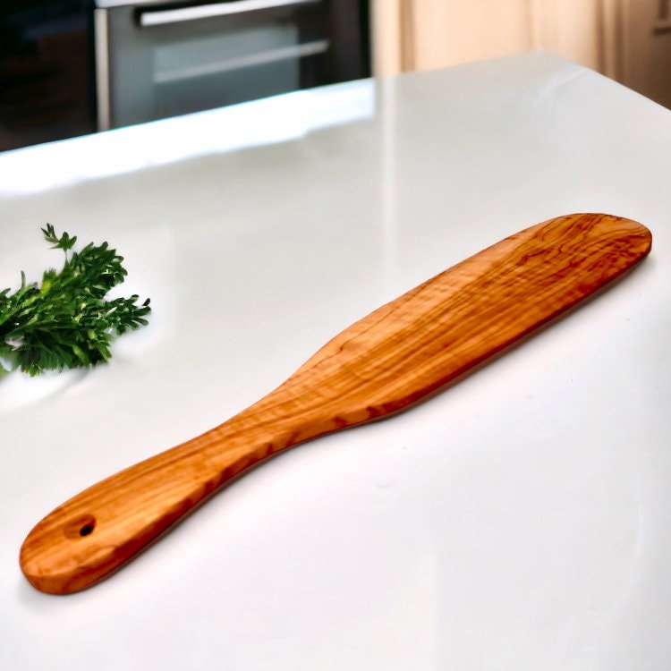 Olive Wood Handcrafted Curved Tip Wooden Icing Cake Frosting Spatula, Sustainably Sourced, Eco-Friendly, gift