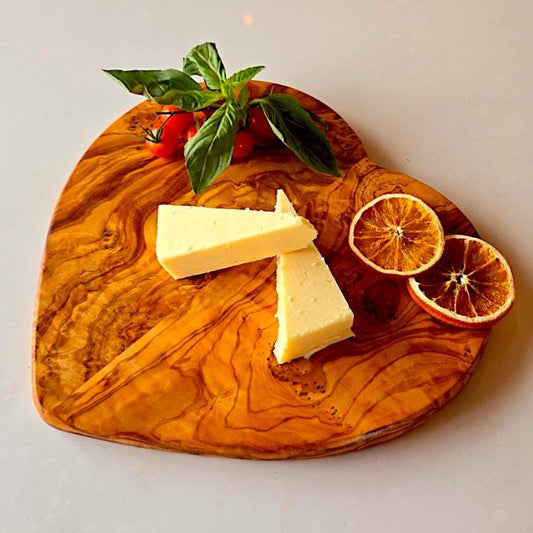 Personalised Olive Wood Handcrafted Heart Shaped Charcuterie Wooden Chopping/Cutting/Cheese Serving Board