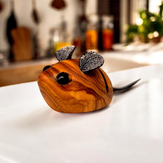 Mouse knife holder